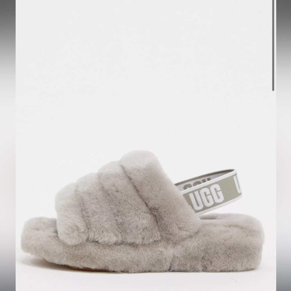 UGG Fluff Yeah slide slippers in grey goat size 9